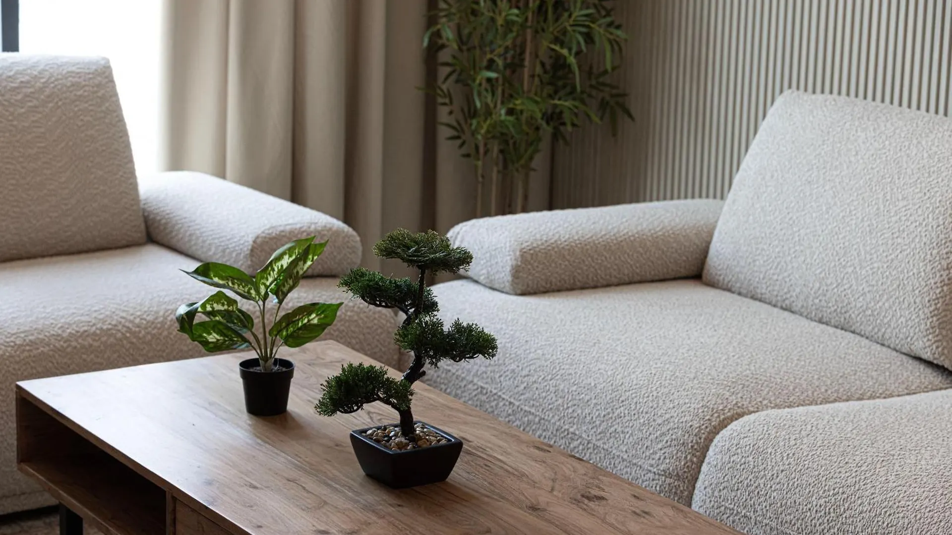 Luxury 1-Bedroom Apartment With Hall In Mamsha Sharjah 0*,